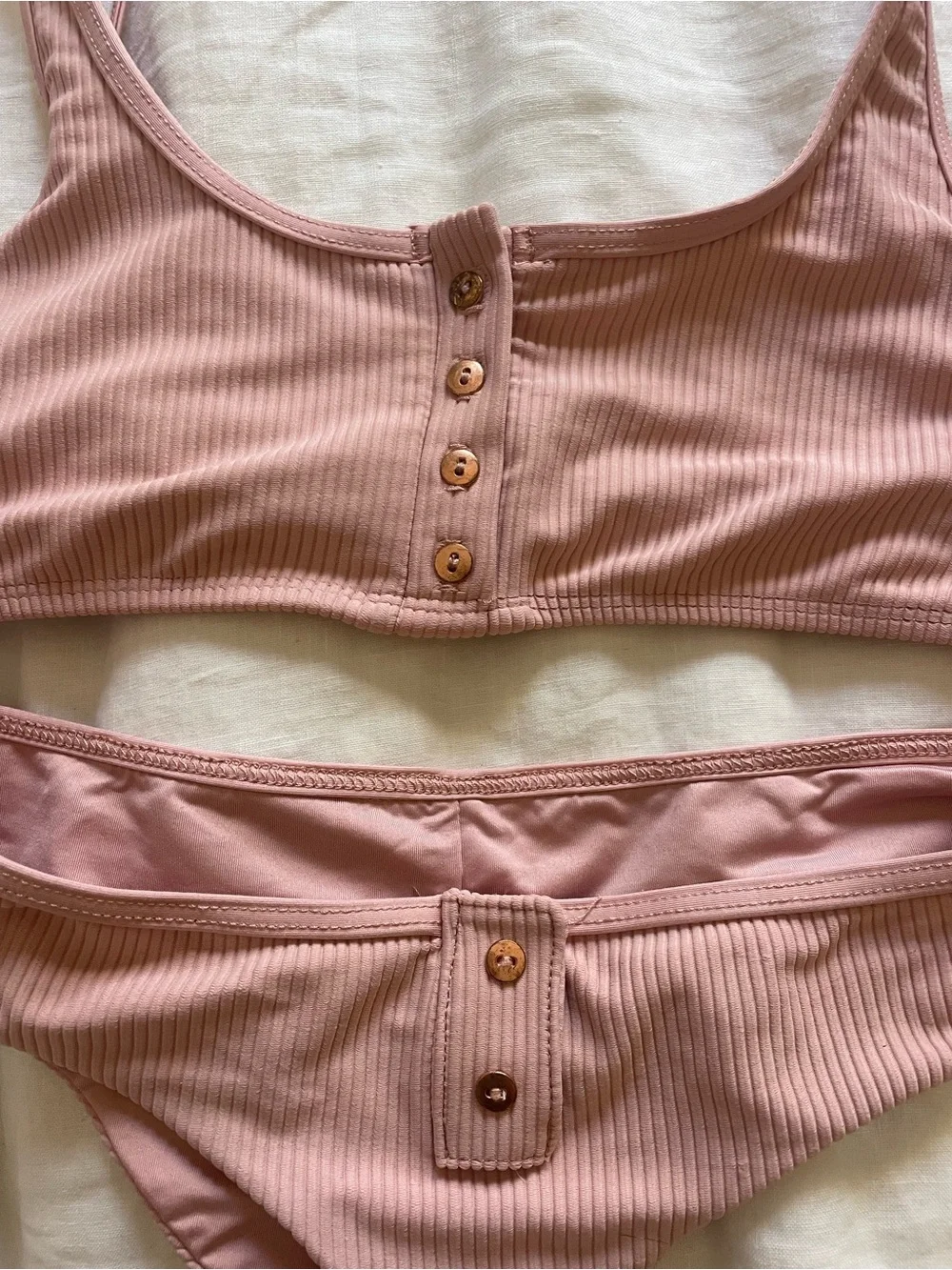 Ribbed Frankie’s Bikinis Alana Set in Vintage Rose